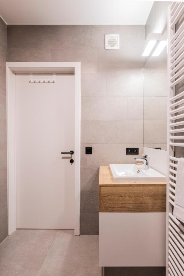 ميدل كيرك Belcasa Mar Suites & Lofts Aparthotel المظهر الخارجي الصورة